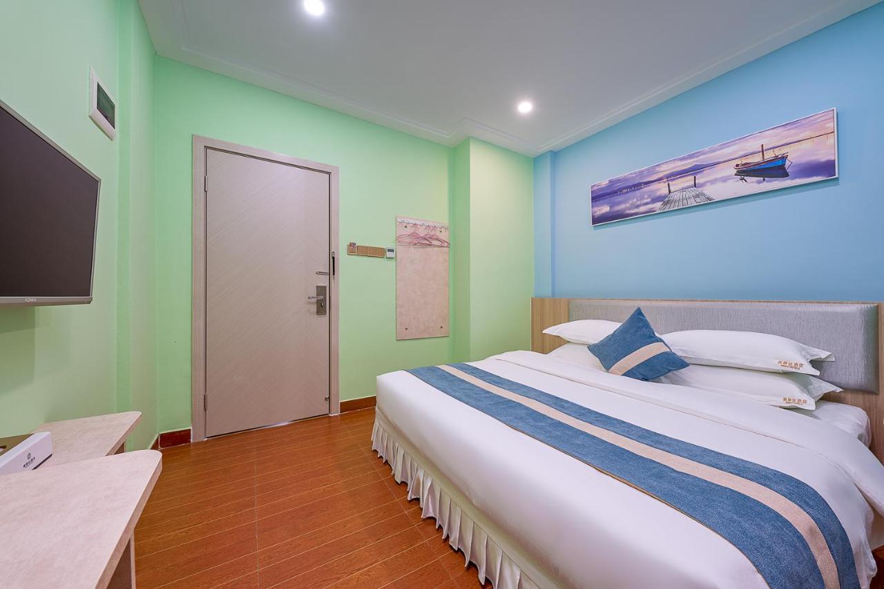 Frida Hotels Guangzhou Baiyun International Airport Exterior photo