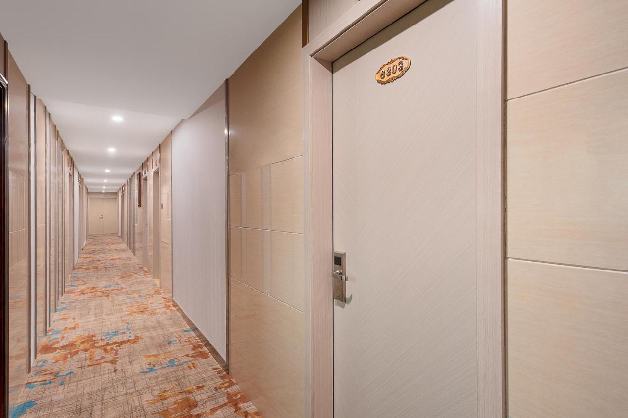 Frida Hotels Guangzhou Baiyun International Airport Exterior photo